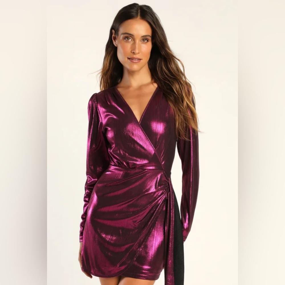 NWT! Lulus Shimmering Metallic Magenta Long Sleeve Dress